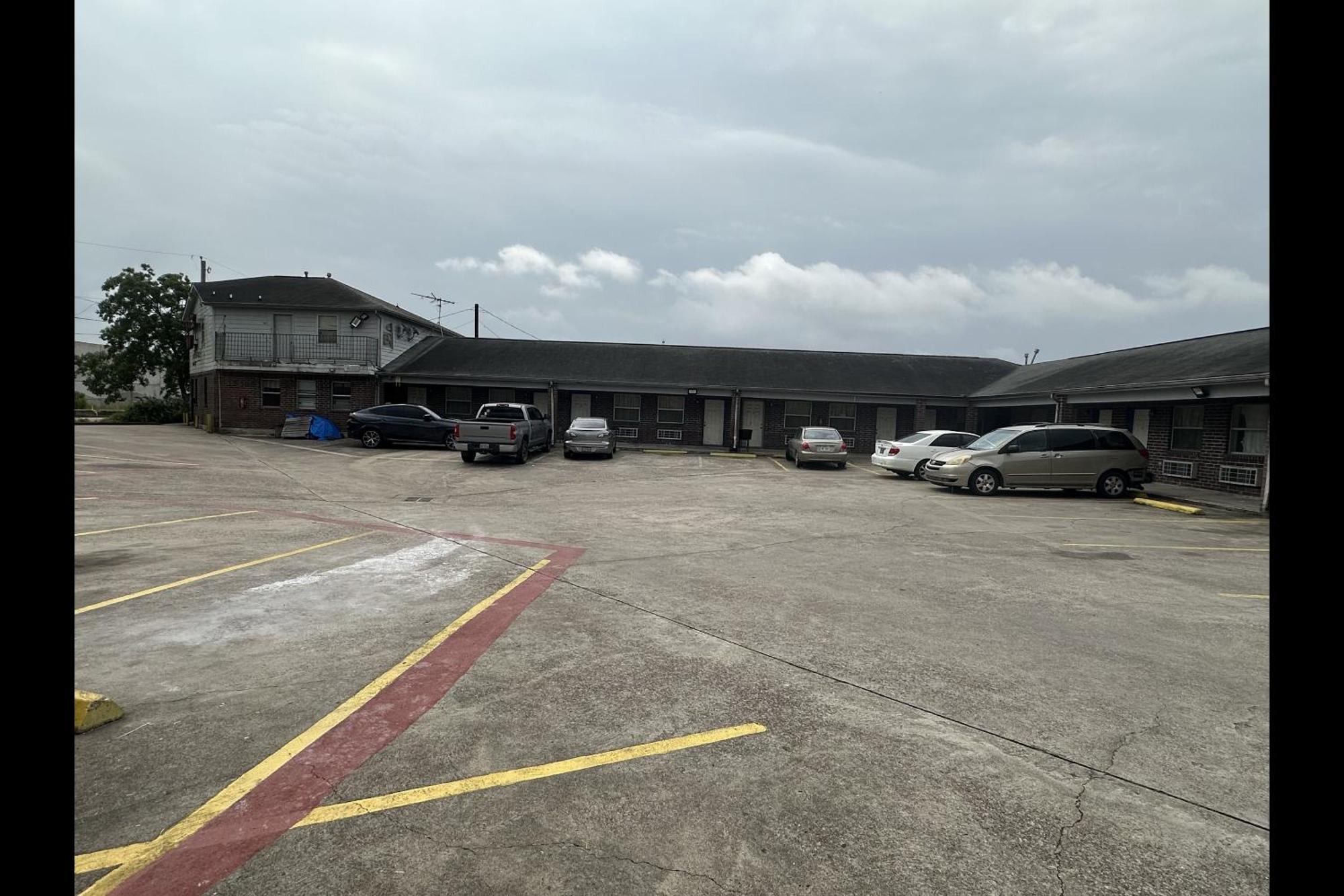 Travel Inn By Oyo La Marque Texas City I-45 Buitenkant foto